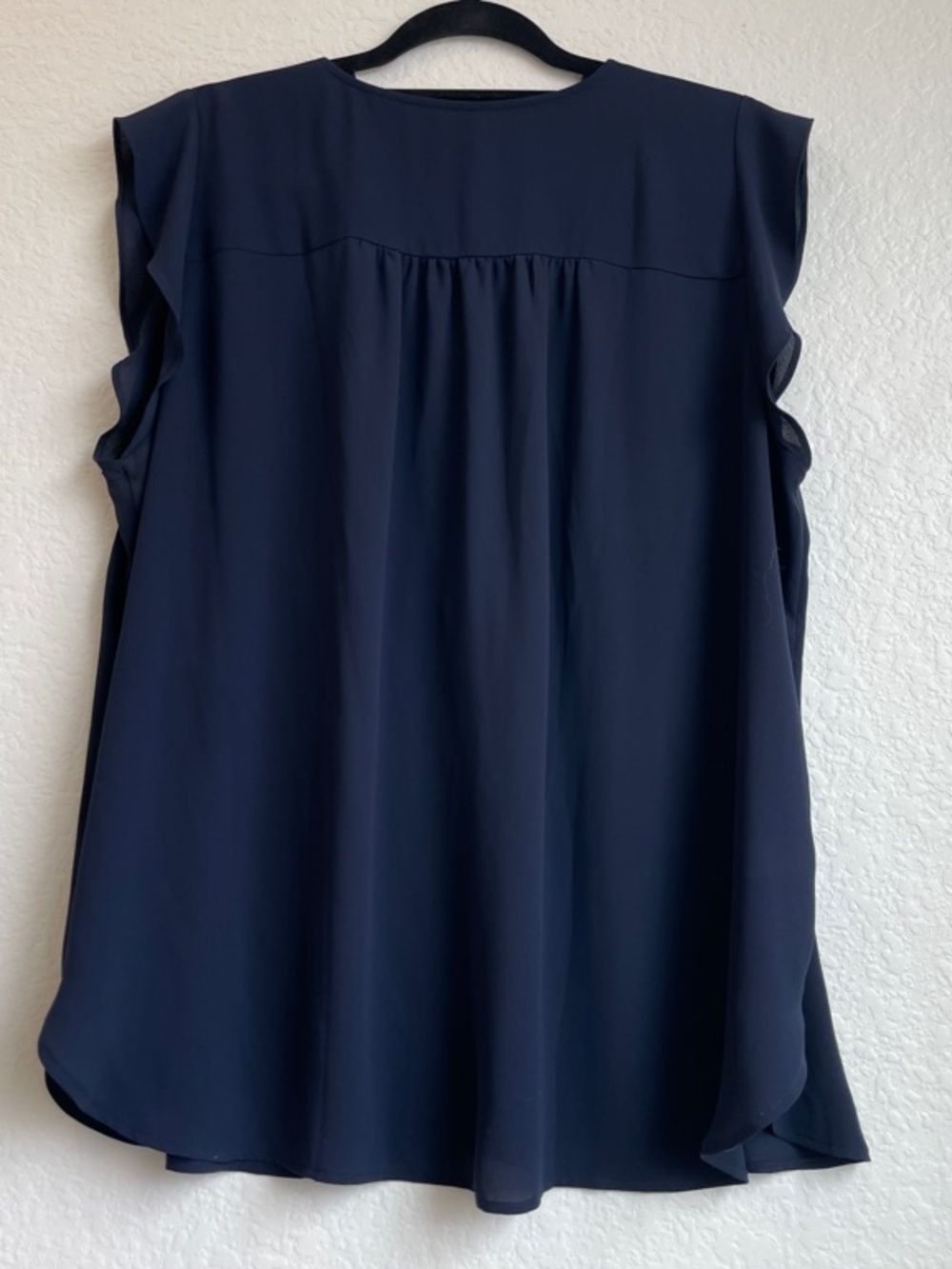 LOFT Navy Cap-Sleeve Button V-Neck Blouse XL - Picture 7 of 8